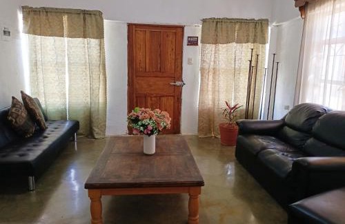 Cuatro Cienegas House | Discover Casa Las Margaritas: Guest Rated 9.3/10 Stay