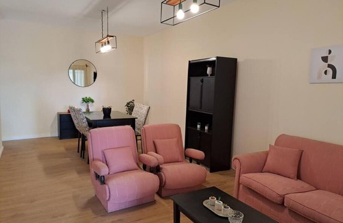 Cordoba Apartment | Casa La Nona: 5-Person Retreat with Pool & Garden