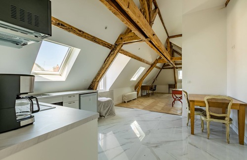 Soissons House | Relax at Casa La Palma with Spa and Family-Friendly Amenities