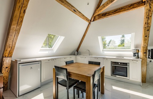 Soissons House | Relax at Casa La Palma with Spa and Family-Friendly Amenities