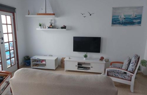 Puerto de las Nieves Apartment | Discover Casa La Palmera: Child-Friendly Retreat Rated 9/10
