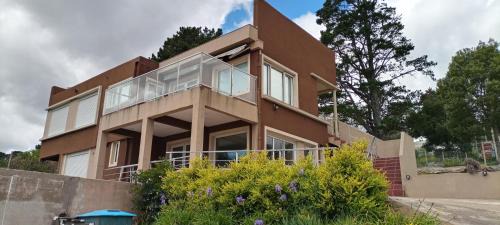 Sierra de los Padres House | Pet-Friendly Casa La Pedrera with Pool & Family Amenities