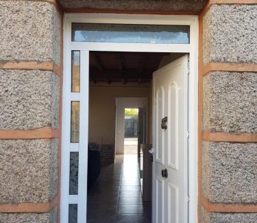 O Porrino House | Casa La Porriñesa: Pet-Friendly Retreat with 9.4/10 Rating