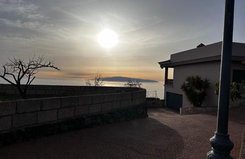 Taucho House | Pet-Friendly Casa La Quinta: Oceanfront Bliss with 9.8 Rating