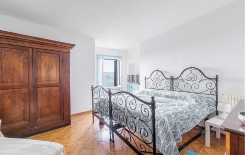 Carro House | Pet-Friendly Home in Carro with Free WiFi Access