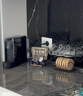 Lesa Apartment | Discover Casa La Rosa: Family-Friendly Retreat Rated 9.4