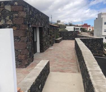 Tigaday House | Pet-Friendly Oasis at Casa La Tabona - Rated 9.1/10!