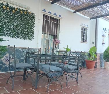 Loja Villa | Experience Oceanfront Comfort at Casa la Viña de la Tireta