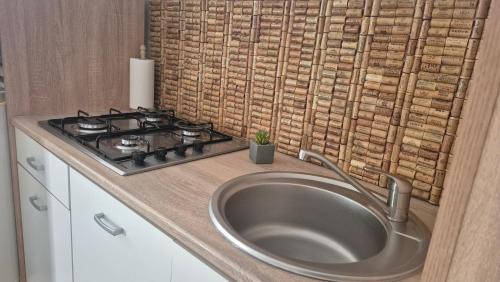 Iernut House | Child-Friendly Casa LADIS - Guest Rated 10/10 Experience