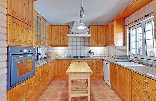 Aljezur House | Casa Lady D'Ávila - Comfortable villa in quiet area