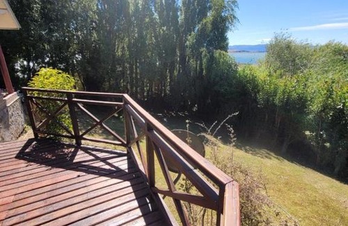 Macrozona Bahia Redonda y Primeros Faldeos House | Family-Friendly Retreat at Casa Lago Argentino - Rated 9.6