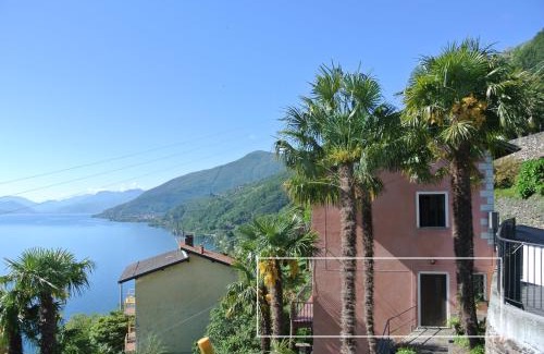 San Bartolomeo Apartment | Oceanfront Comfort at Casa Lago Azzurro Apartment