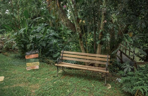 Doresopolis House | Relax at Casa Lago das Orquídeas with Pool and Hot Tub