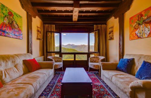 Cahecho House | Family-Friendly Escape at Casa Lamadrid - Rated 9.3/10