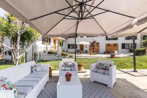 Mango House | Discover Casa Langhe di Mango - Barolo with Oceanfront Views