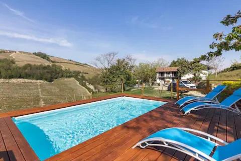 Mango House | Discover Casa Langhe di Mango - Barolo with Oceanfront Views