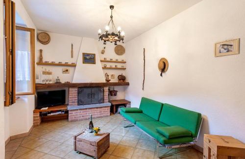Valcolla House | Family-Friendly Retreat at Casa Lara - Guest Rated 9/10