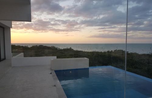 Sisal House | Discover Casa las Margaritas: Beachfront Retreat in Paradise