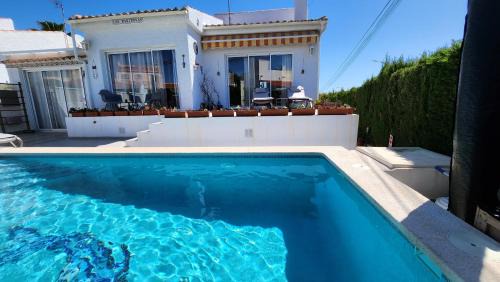 San Fulgencio House | Oceanfront Las Mariposas: Guest Rated 9.7 with Pool Access