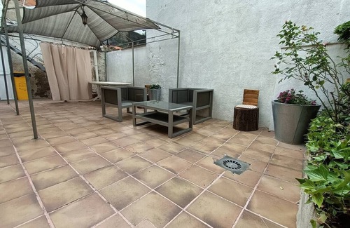 Priego House | Discover Casa Las Peñuelas: Rural Escape with Spa & Hot Tub