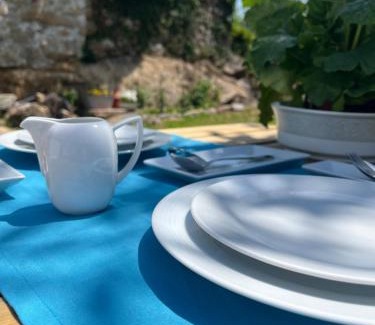 O Freixo House | Explore Casa Las Piedras: Pet-Friendly Family Retreat