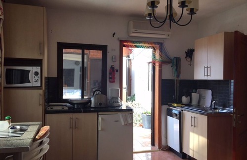 Las Playitas Apartment | Seaview Retreat at Casa Las Playitas with Pool and Kitchen