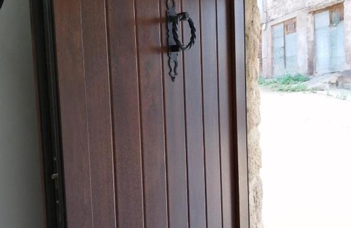 Mora de Rubielos Apartment | Family-Friendly Retreat at Casa las Torres - Rated 9.5/10