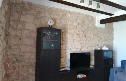 Mora de Rubielos Apartment | Family-Friendly Retreat at Casa las Torres - Rated 9.5/10