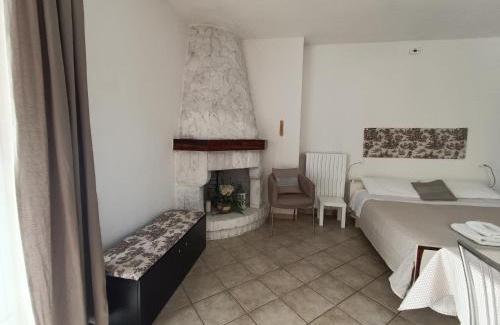 Pontinia Apartment | Family-Friendly Retreat at Dony's Holiday Homes CIse 15782