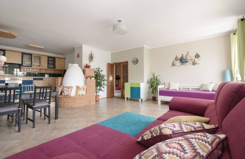 Alsóörs Apartment | Casa Lavanda Alsóörs: Perfect Family Getaway with Pool