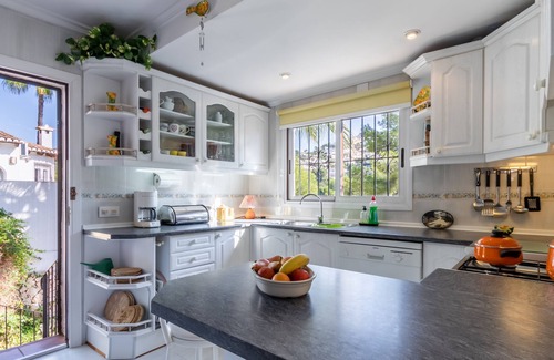 Arnella Villa | Casa Lavanda - Elegant Villa with Pool and Sea Views