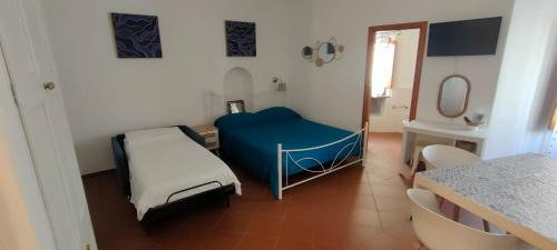 Lipari Historic Centre House | Exceptional Casa Lavinia: Private Terrace & Family-Friendly