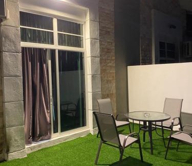 Kuah House | Pet-Friendly Casa Le View with Perfect 10/10 Review Score