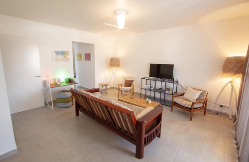 Tera Kora Villa | Discover Casa Leeward: Family-Friendly Pool Retreat