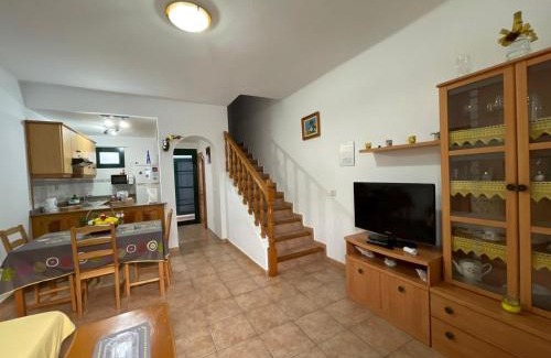 Punta Mujeres House | Family-Friendly Stay at Casa Leiva with Top Guest Ratings