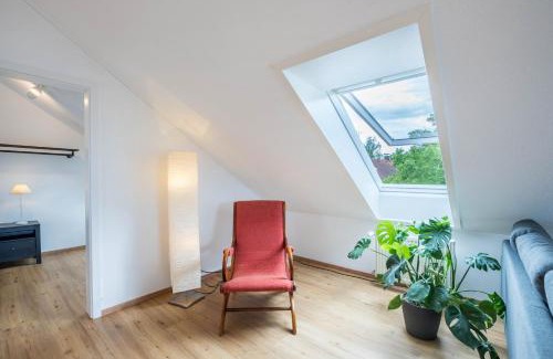 Ebersberg District Apartment | Top-Rated Family Getaway at Casa Lenny and Friends
