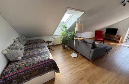 Ebersberg District Apartment | Top-Rated Family Getaway at Casa Lenny and Friends