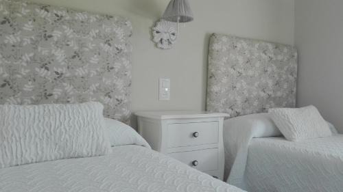 Orzales House | Child-Friendly Retreat at Casa Leny - Rated 9.1/10!