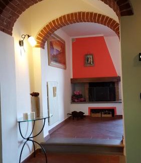 Quarrata House | Pet-Friendly Paradise at Casa Leonardo - Rated 9.6/10!