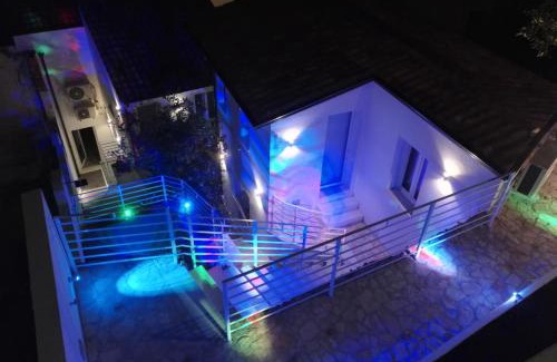 Buggerru Apartment | Casa Leone: 4-Star Hotel with Family-Friendly Amenities