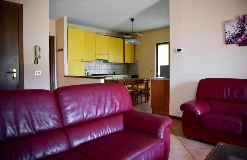 Gera Lario Apartment | Discover Casa Letizia: Family-Friendly Retreat Awaits