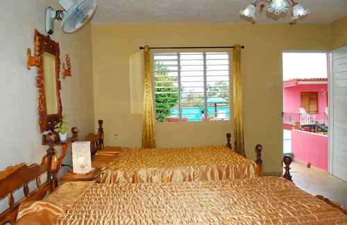 Vinales House | Experience Casa Leyanis y Jesús: Family-Friendly Retreat