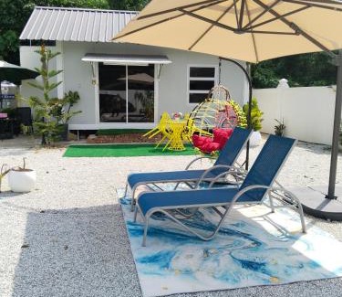 Kota Bharu Ski Chalet | Relax at Casa LiLa Tiny Stay & Pool Kota Bharu - 4 Stars