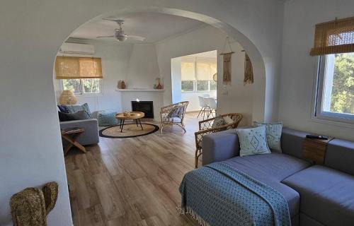 Orba Villa | Casa Lima: Oceanfront Oasis with Pool & Family-friendly Vibes