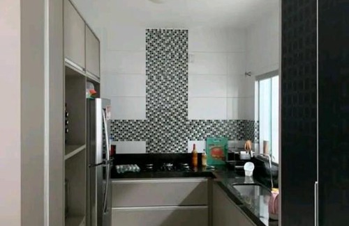 Papillon Park - Complemento House | Cozy Casa: Pet-Friendly Retreat with Pool for Families