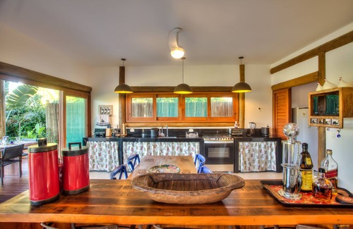 Barra Grande House | Casa Linda: Oceanfront Retreat at Taipus de Fora Beach
