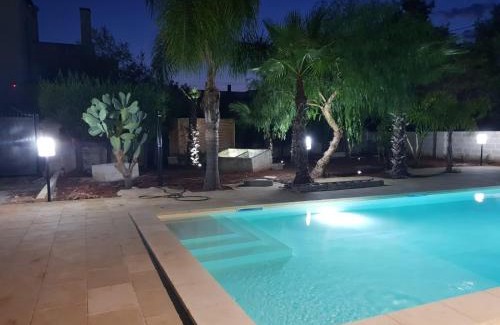 Cutrofiano Bed & Breakfast | Perfect Getaway at Casa Litarà: Pool & Breakfast Included