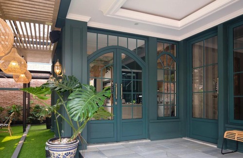 Jakarta Hotel | Explore CASA LIVING SENOPATI: Guest Rated 10/10, Family-Friendly