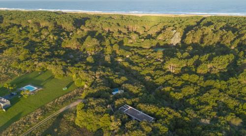 Rocha House | Pet-Friendly Casa Lobo with Ocean Views and Private Beach