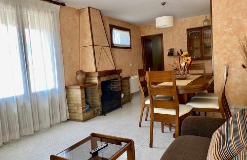 Beceite House | Discover Casa Lola in Beceite, Nestled by Mountains and Rivers